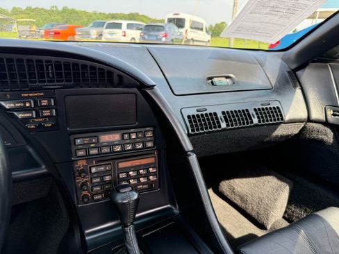 Used 1992 Chevrolet Corvette Coupe RWD image 47