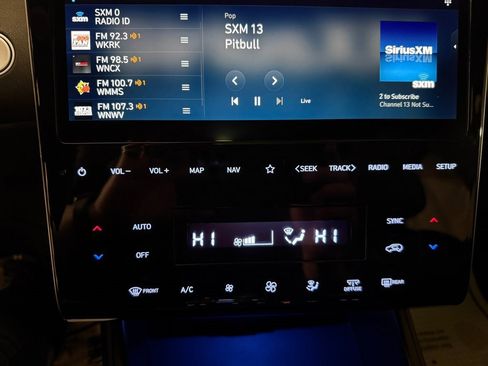 Used 2023 Hyundai Tucson Limited w/ Cargo Package image 36