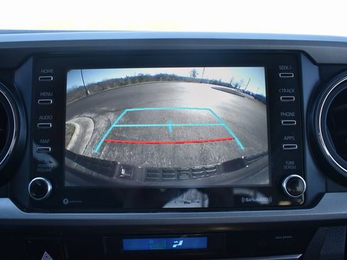 Used 2021 Toyota Tacoma SR5 image 20