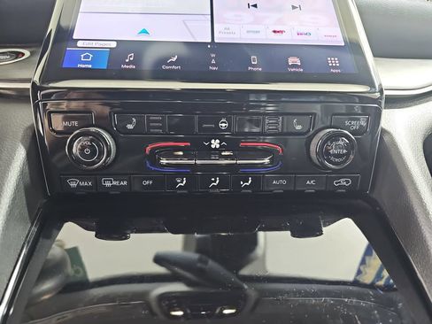 Used 2021 Jeep Grand Cherokee L Limited w/ Trailer Tow Package AWD/4WD image 29