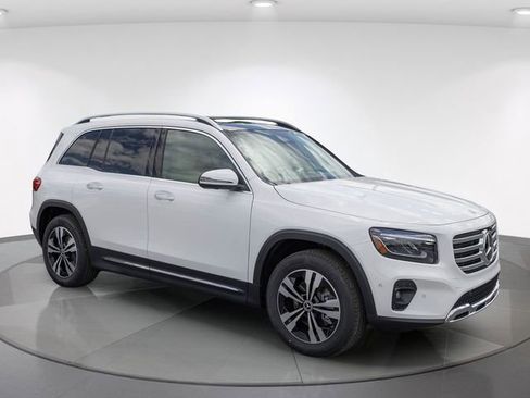New 2026 Mercedes-Benz GLB 250 4MATIC image 12