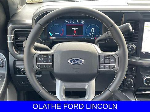 New 2026 Ford F350 Lariat w/ Black Appearance Package AWD/4WD image 21
