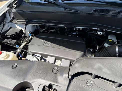 Used 2011 Honda Pilot EX image 10