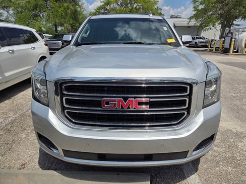Used 2018 GMC Yukon SLE w/ SLE Value Package RWD image 3
