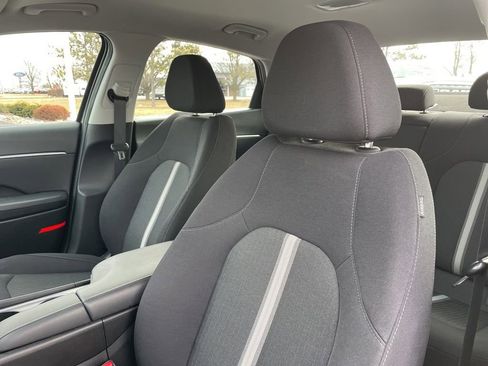 Used 2024 Hyundai Sonata SEL image 17