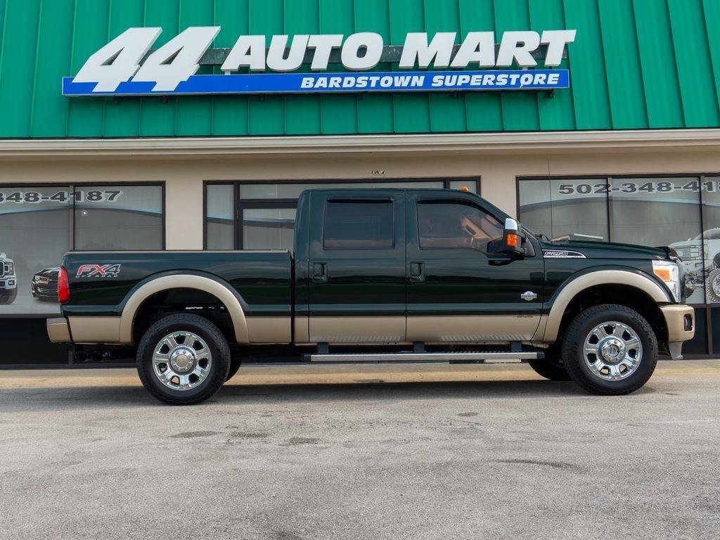 Used 2012 Ford F250 King Ranch w/ King Ranch w/Chrome Pkg AWD/4WD image 2