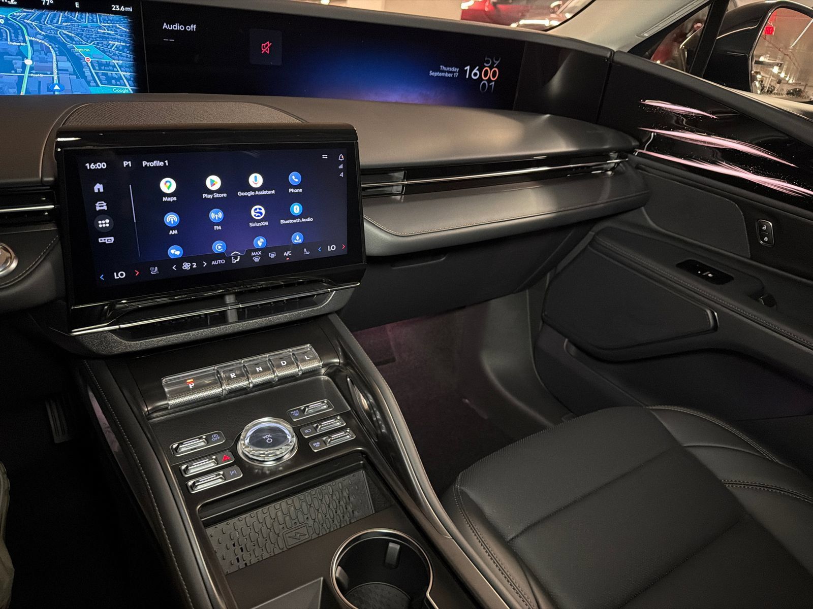New 2026 Lincoln Nautilus Premier AWD/4WD image 25