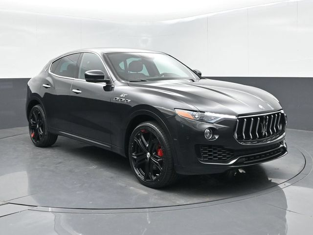 Used 2023 Maserati Levante GT AWD/4WD image 2