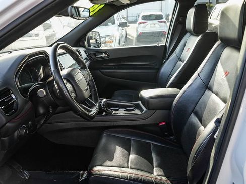 Used 2024 Dodge Durango GT RWD image 16