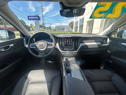 Used 2025 Volvo XC60 B5 Plus w/ Climate Package AWD/4WD image 17