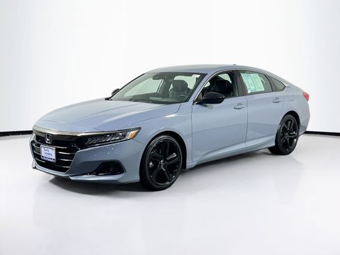 Used 2022 Honda Accord Sport image 1