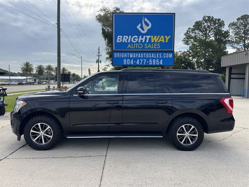 Used 2020 Ford Expedition Max XLT w/ Equipment Group 202A AWD/4WD image 2