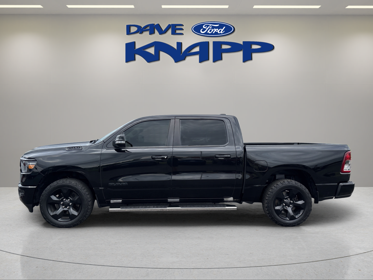 Used 2019 RAM 1500 Big Horn AWD/4WD image 4