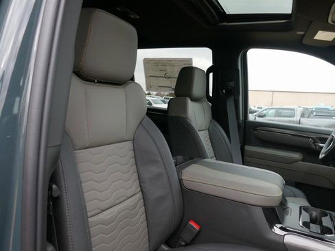 New 2026 Chevrolet Silverado 2500 ZR2 w/ LPO, Dark Essentials Package image 15