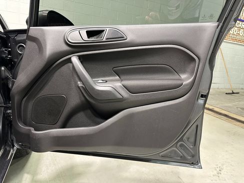 Used 2019 Ford Fiesta SE FWD image 10