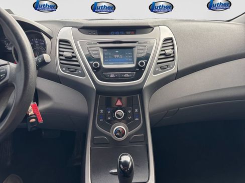 Used 2015 Hyundai Elantra SE w/ Option Group 02 FWD image 20