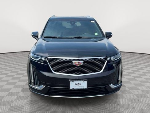 Used 2024 Cadillac XT6 Luxury image 2
