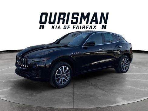 Used 2020 Maserati Levante S image 2