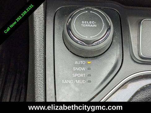 Used 2021 Jeep Cherokee Limited w/ Mopar Interior Package image 35