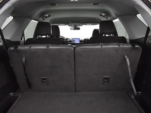 Used 2022 Ford Explorer Limited AWD/4WD image 16