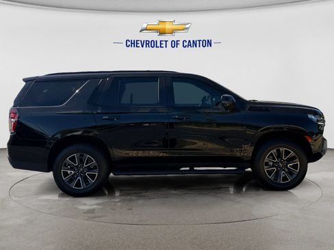 Used 2023 Chevrolet Tahoe Z71 w/ Luxury Package AWD/4WD image 4
