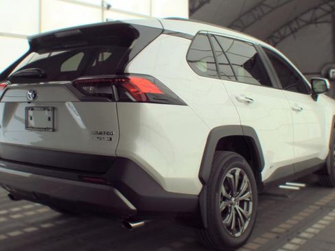 Used 2024 Toyota RAV4 Limited w/ Advanced Technology Package AWD/4WD image 5