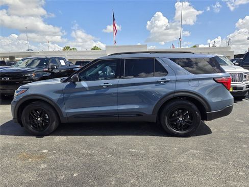 Used 2026 Ford Explorer Active RWD image 5