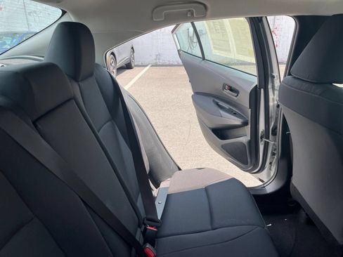 Used 2025 Toyota Corolla LE FWD image 36