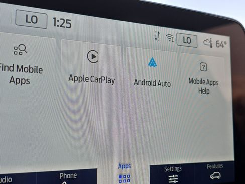 Used 2025 Ford Escape ST-Line image 18