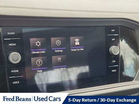 Certified 2024 Volkswagen Jetta SEL image 28