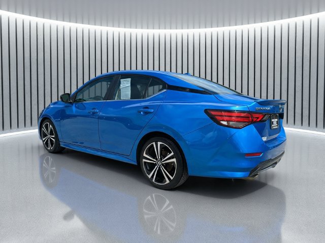 Used 2022 Nissan Sentra SR w/ Lighting Package FWD image 6