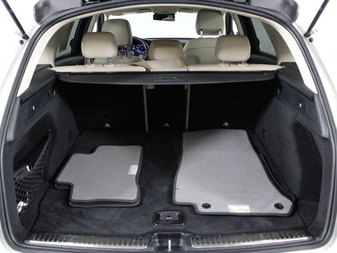 Used 2022 Mercedes-Benz GLC 300 4MATIC image 15