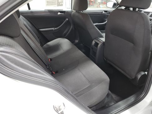 Used 2016 Volkswagen Jetta S image 18