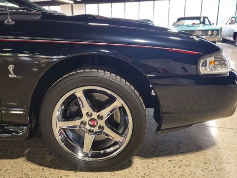 Used 1996 Ford Mustang Cobra RWD image 21