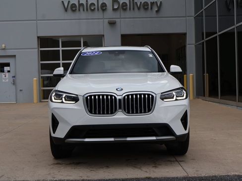 Used 2024 BMW X3 xDrive30i w/ Premium Package AWD/4WD image 2