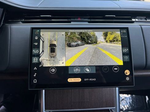 Used 2024 Land Rover Range Rover Long Wheelbase Autobiography image 42