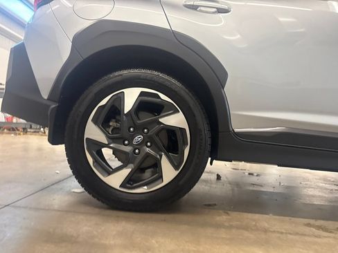 Used 2024 Subaru Crosstrek 2.5i Limited AWD/4WD image 26