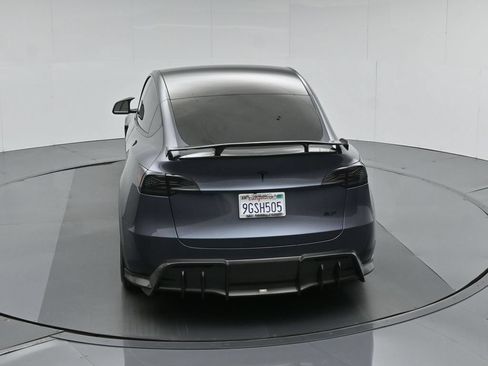 Used 2023 Tesla Model Y Long Range AWD/4WD image 41