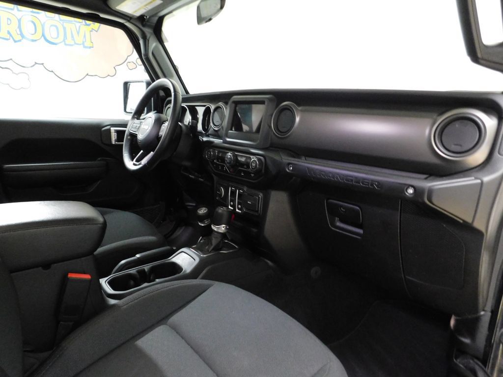 Used 2021 Jeep Wrangler Sport AWD/4WD image 66