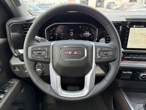 New 2026 GMC Sierra 1500 SLT w/ SLT Premium Plus Package AWD/4WD image 10