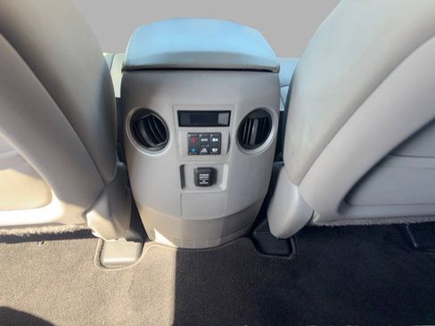 Used 2012 Honda Pilot EX-L image 24