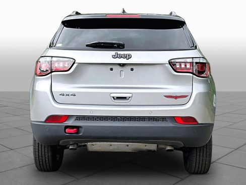 Used 2024 Jeep Compass Trailhawk AWD/4WD image 5