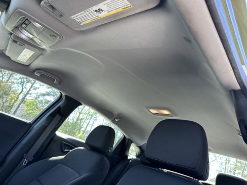 Used 2018 Chevrolet Malibu LT image 28