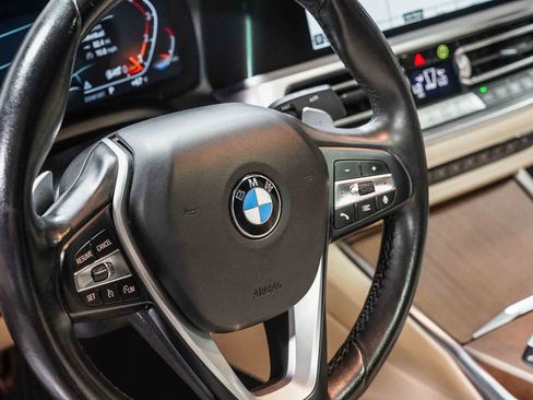 Used 2021 BMW 330i Sedan w/ Convenience Package RWD image 21