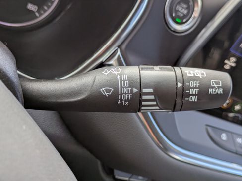 New 2025 Chevrolet Blazer LT w/ Midnight/Sport Edition image 17