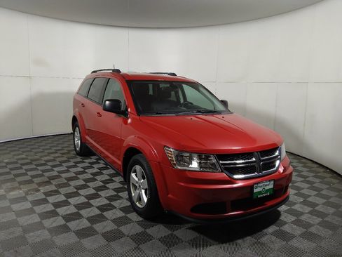 Used 2018 Dodge Journey SE w/ Popular Equipment Group FWD image 14