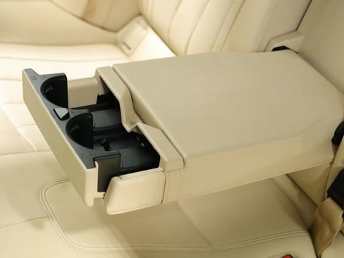 Used 2021 BMW 530i w/ M Sport Package image 39