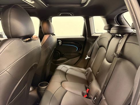 Used 2023 MINI Cooper S image 21