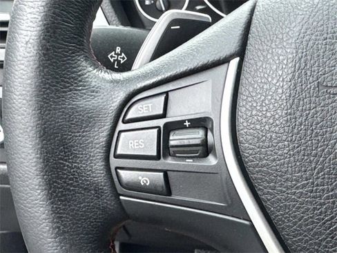 Used 2017 BMW 330i Sedan image 9