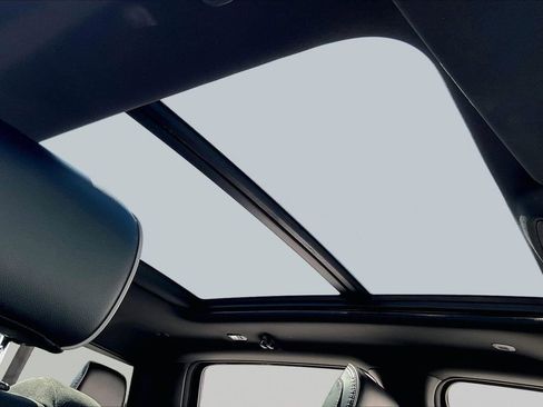 Certified 2023 RAM 1500 Laramie image 17